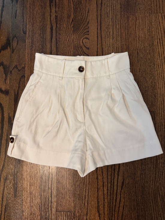 Reiss Pants - Reiss Ember Tailored Cream Shorts Size 4